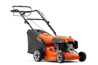 Cortacésped Husqvarna LC 140SP de gasolina