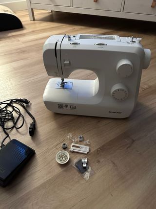 Máquina de coser Silvercrest eléctrica