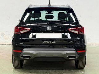 SEAT Arona Automatico 2025