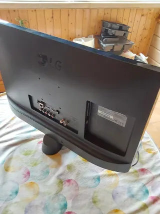 TV LG LED FULL HD SMART TV