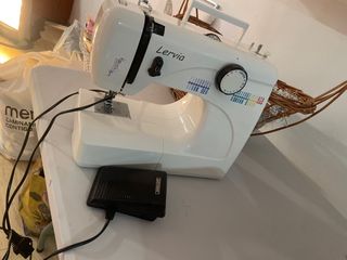 Máquina de coser Lervia eléctrica venta en person