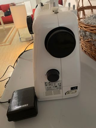 Máquina de coser Lervia eléctrica venta en person