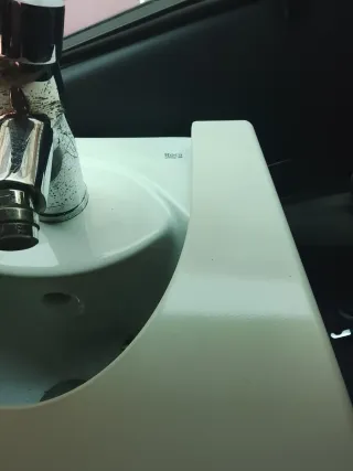 Mueble de baño con espejo