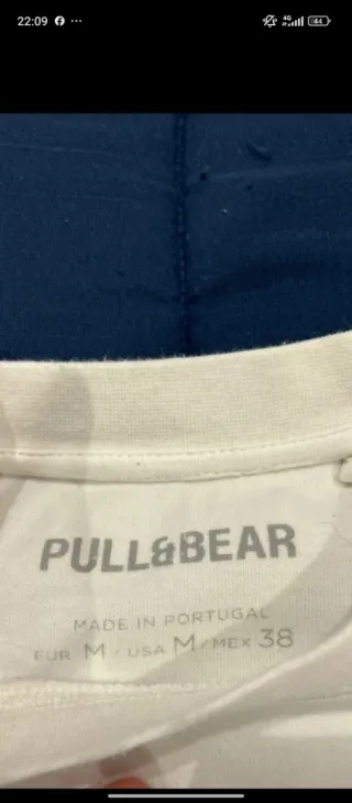 Camiseta Pull&Bear Blanca Estampada