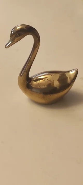 Cisne miniatura de bronce