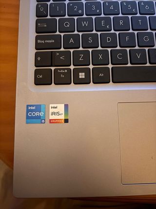 Portátil Asus Vivobook 15.6 Plata