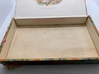 ¡Caja de puros vintage Romeo y Julieta Álvarez
