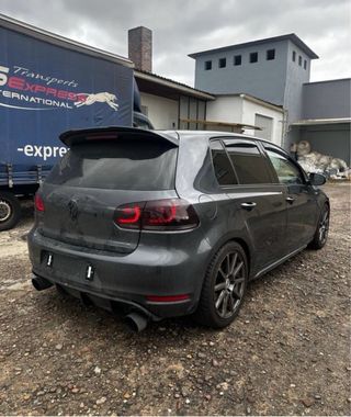 STOCK GOLF GTI/R