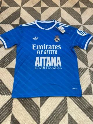 Camiseta Aitana x Real Madrid