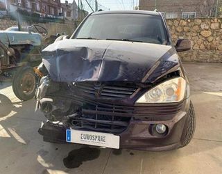 Ssangyong 27046 elevalunas delantero derecho kyron