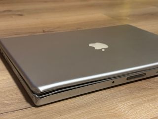 MacBook Pro Apple Plata