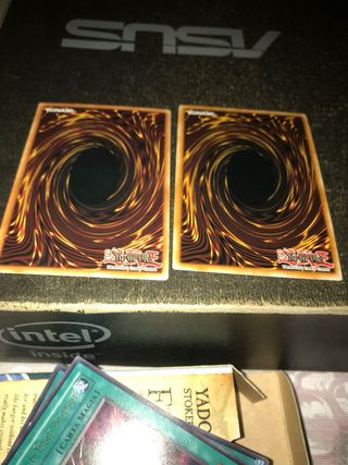 Carte Yu-Gi-Oh! Red-Eyes B. Dragon