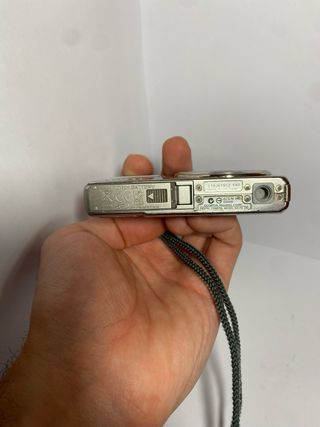 Olympus FE-280 Cámara Digital