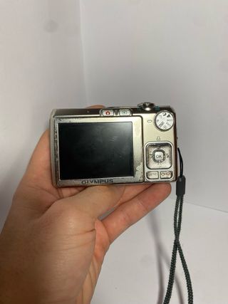 Olympus FE-280 Cámara Digital