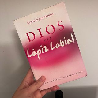 Dios usa lápiz labial