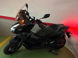 Honda ADV 350 2025 Negra - 140km