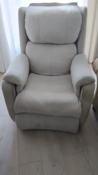 Sofá Cama y dos sillones relax