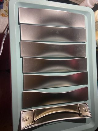 Maniglia/Tirante per armadio in metallo grigio