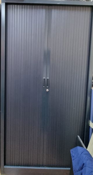 Armarios archivadores persiana metálicos