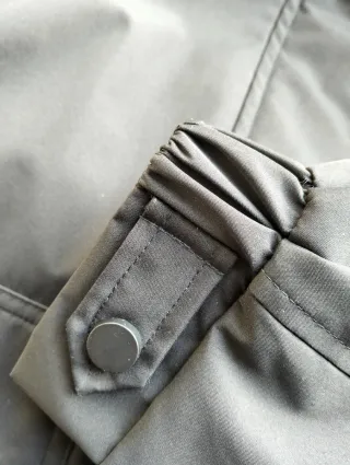 Chaqueta niña capucha negra