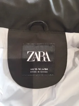 Chaqueta niña capucha negra