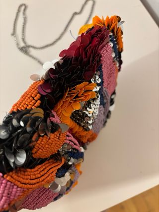 Bolso de fiesta con cadena multicolor