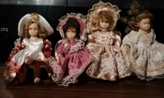 4 Muñecas Porcelana Antiguas Pequeñas