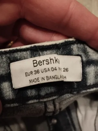Pantalón corto Bershka mujer Talla S