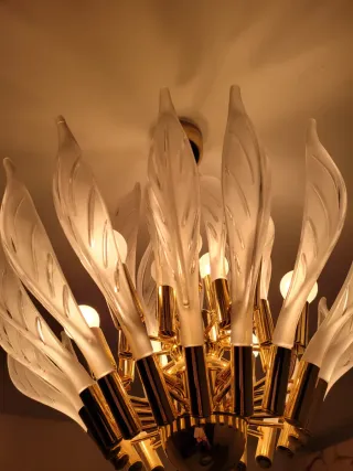 Lámpara cristal detalles dorados