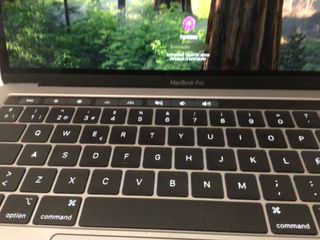 MacBook Pro 13 Intel i5 128GB Gris Espacial