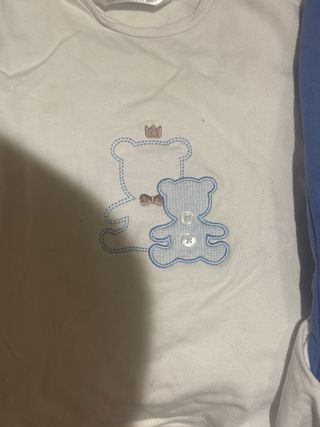 Conjunto chándal camiseta con bordados de ositos