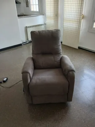 Poltrona relax elettrica imbottita