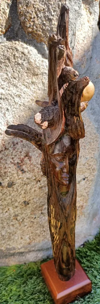 Escultura Orgánica Spirit of the Woods