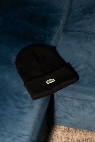 Set Lacoste completo (Sudadera, pantalón y gorro)