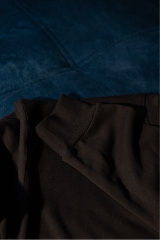 Set Lacoste completo (Sudadera, pantalón y gorro)