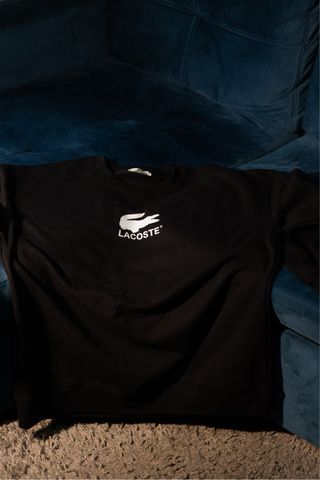 Set Lacoste completo (Sudadera, pantalón y gorro)