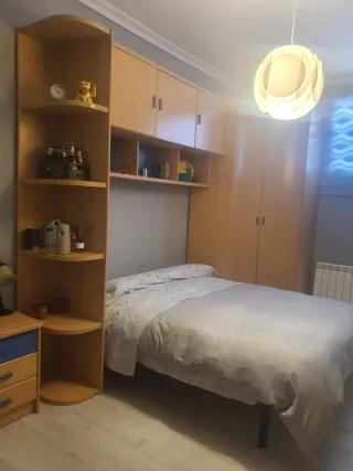 Alacena juvenil madera y plástico