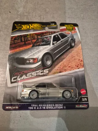 Hot Wheels Mercedes-Benz 190 E Premium