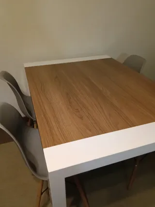 Mesa de comedor madera y metal