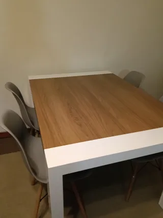 Mesa de comedor madera y metal