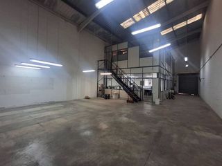 Nave industrial en venta en Aldaia
