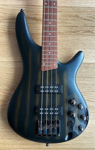 Baixo Ibanez SR300E-GVM