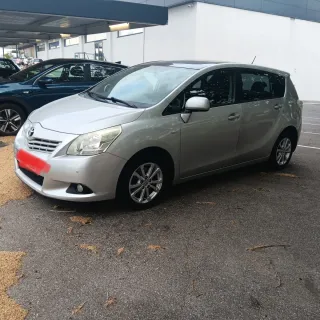 Toyota Verso 2012