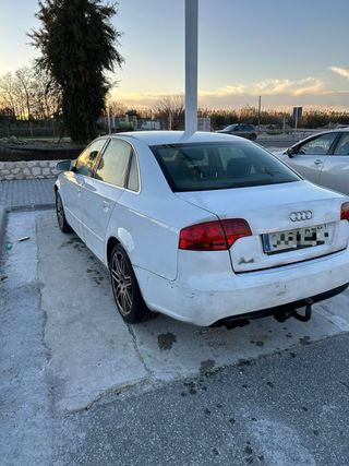 Audi A4 2006 2.0 TDI 140CV Automatico