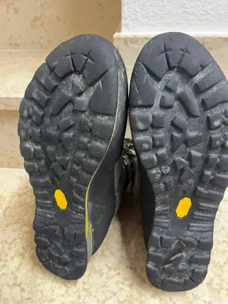 Scarponi Scarpa Manta Tech GTX 42