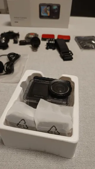 Cámara de Acción Wolfang GA420 Negra