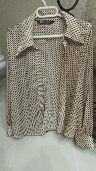 Camisa Zara Estampada Beige y Marrón