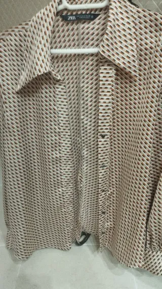 Camisa Zara Estampada Beige y Marrón