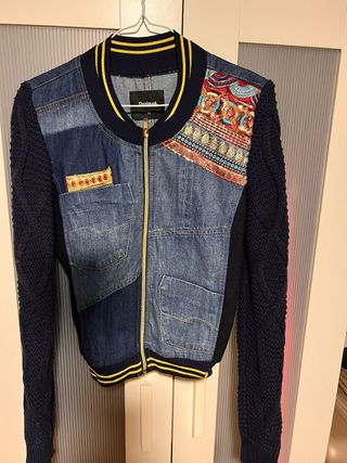 Chaqueta Desigual Patchwork Denim y Tejido