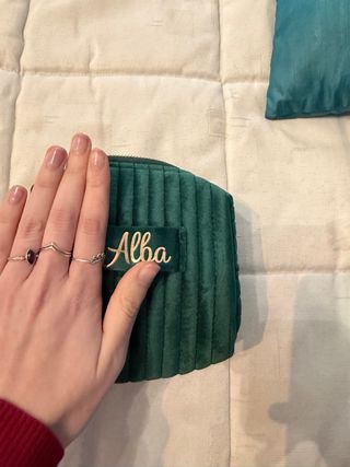 Neceser verde personalizado Alba.